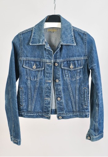 Vintage Soft 00s denim jacket