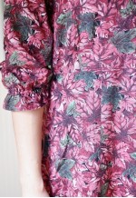 Burgundy red long sleeve leaves motive vintage dress